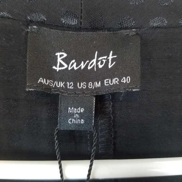 Bardot skyline wrap romper playsuit - Picture 9 of 11